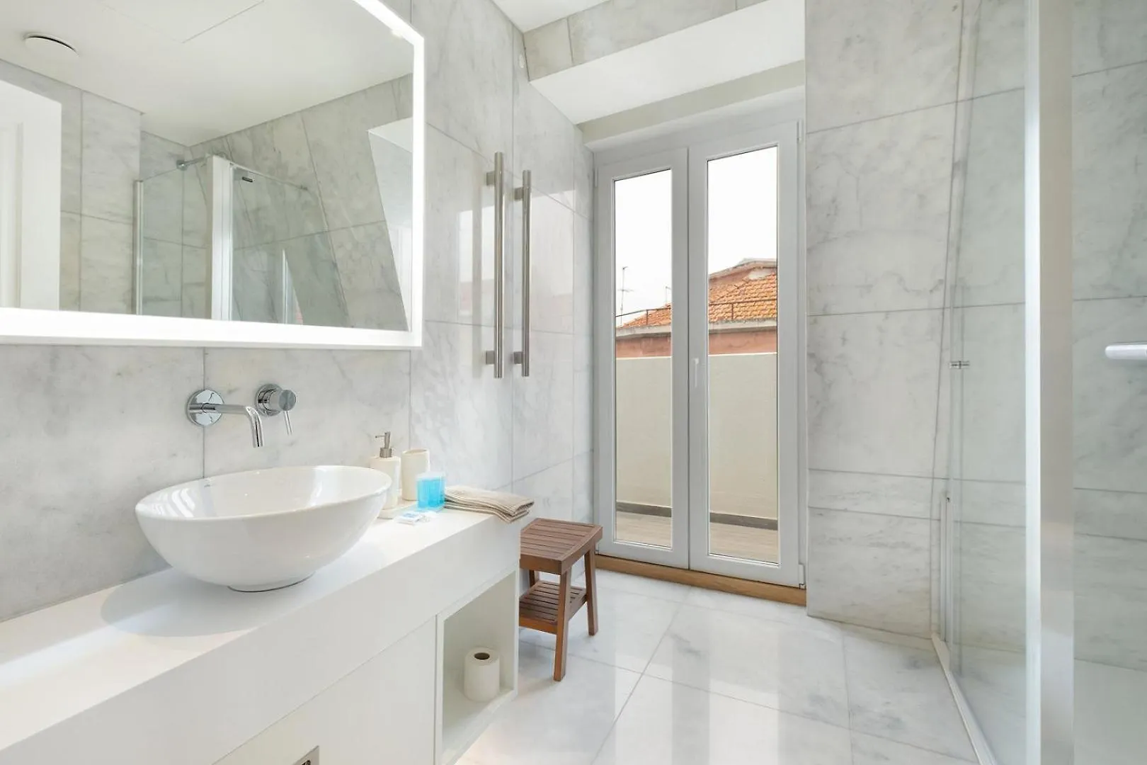 Apartment Guestready - Modern And Exquisite Apt Near Estrela Lisbon Portugal